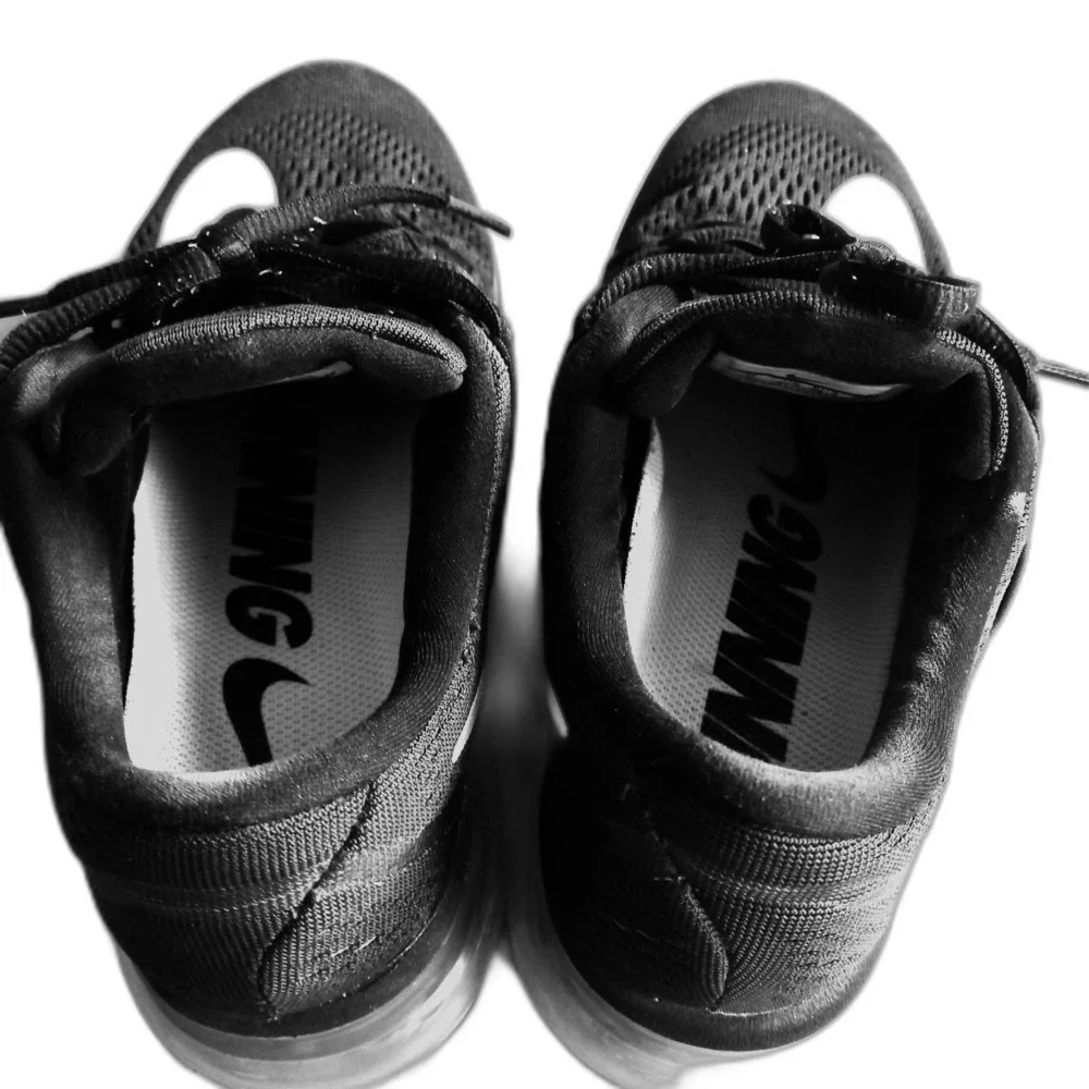 Nike Air Max 2016 Shoes Men's Size 6 Running Shoes Black Women’s 7.5 806772-001